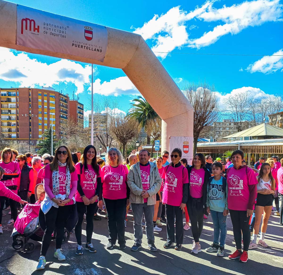 Una de corredoras rosa comparten la práctica deportiva la décima edición de la de la Mujer - Ayuntamiento Puertollano