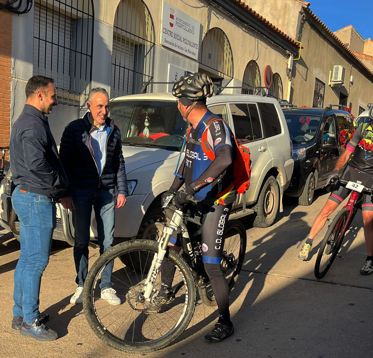 Puertollano: Miguel Ángel Ruiz abre la VII Carrera Cicloturista de la Asociación de Vecinos «Las Mercedes»
